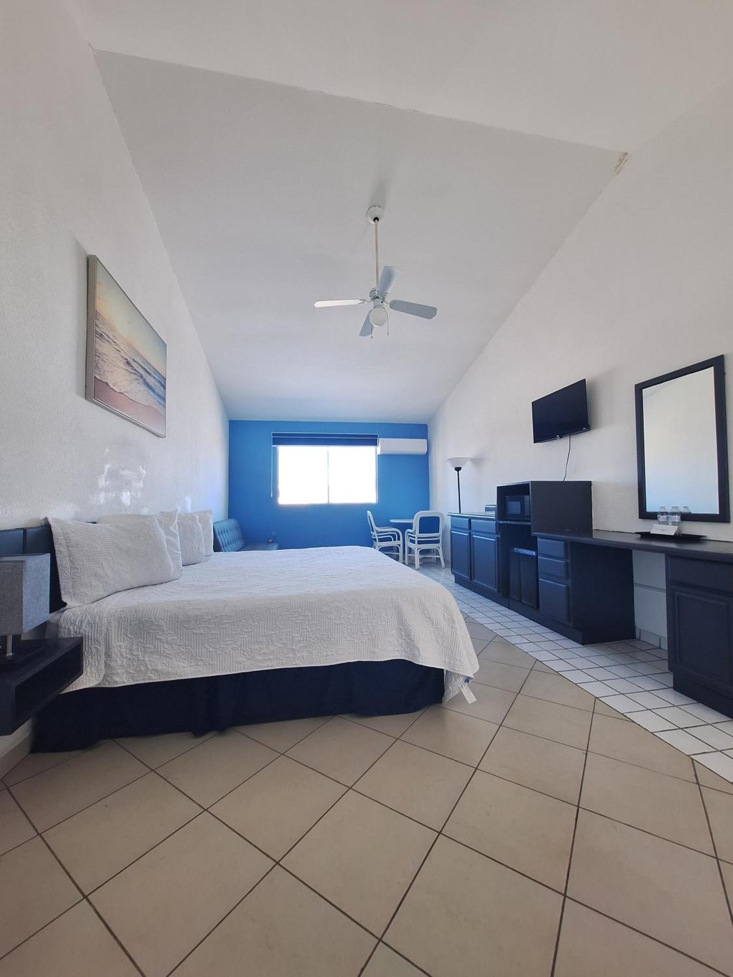 Playa Inn Rocky Point エクステリア 写真