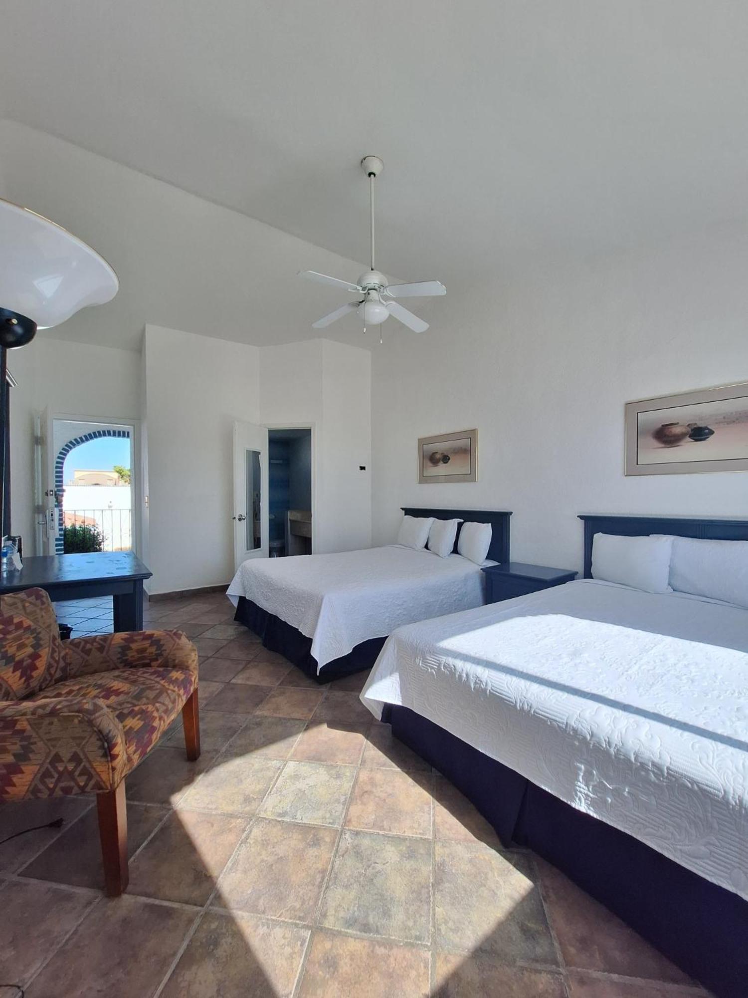 Playa Inn Rocky Point エクステリア 写真