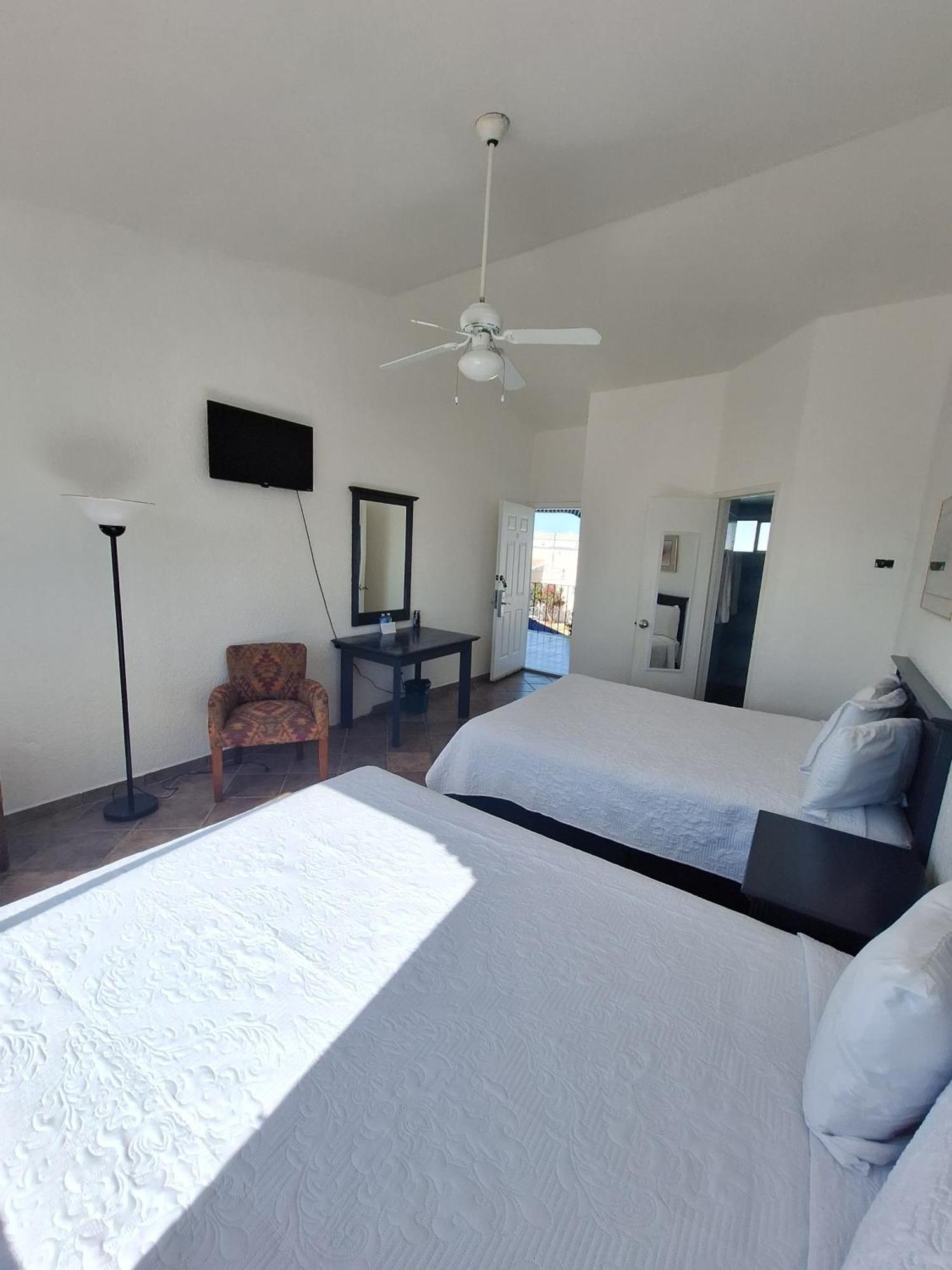 Playa Inn Rocky Point エクステリア 写真