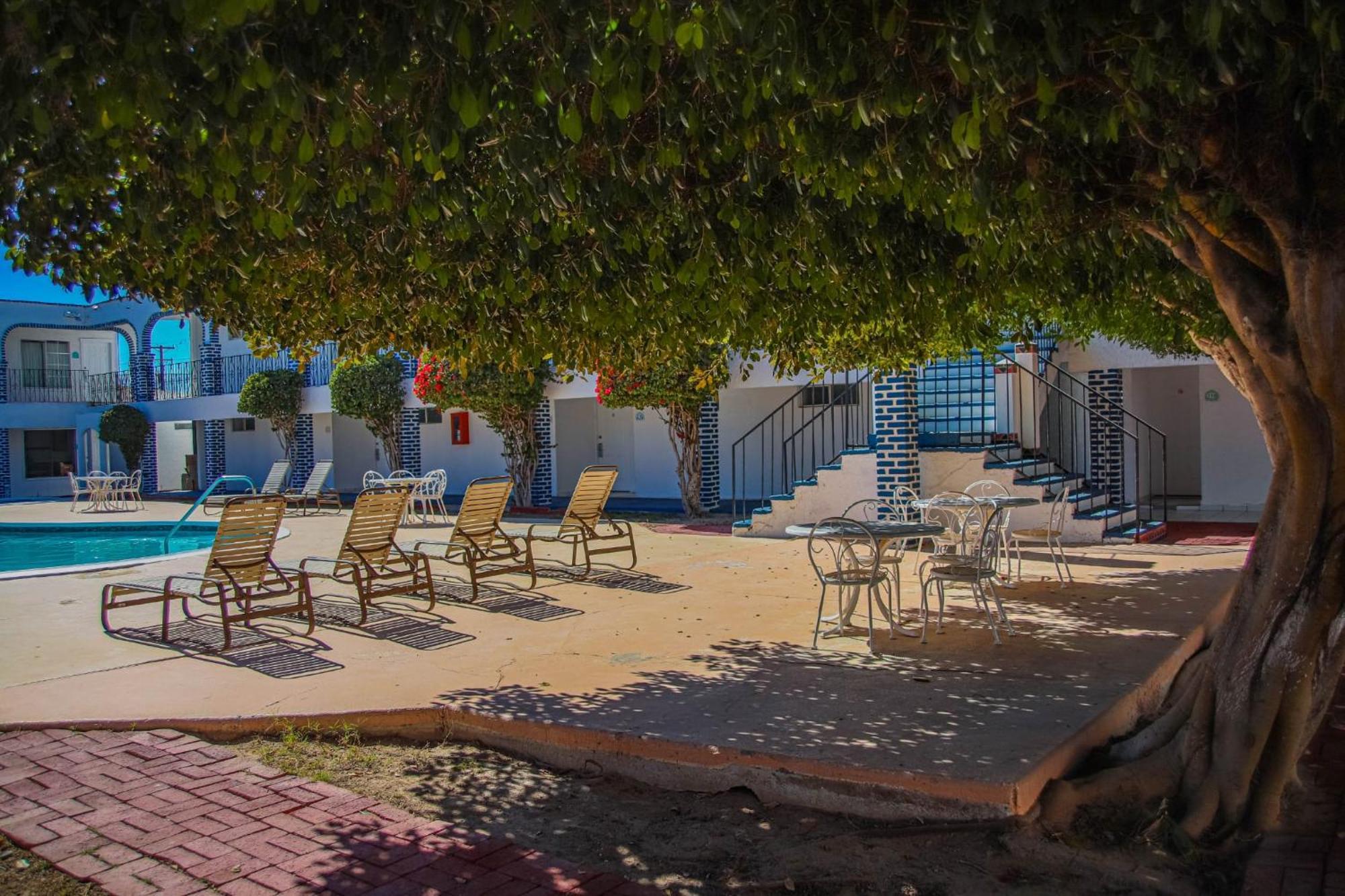 Playa Inn Rocky Point エクステリア 写真